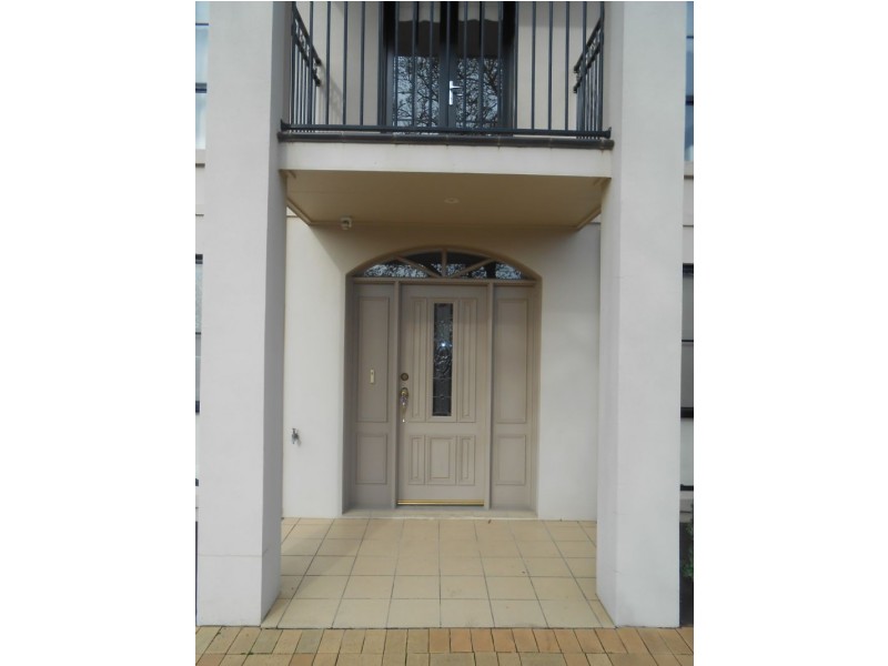 1/218 Fryers Street, Shepparton VIC 3630