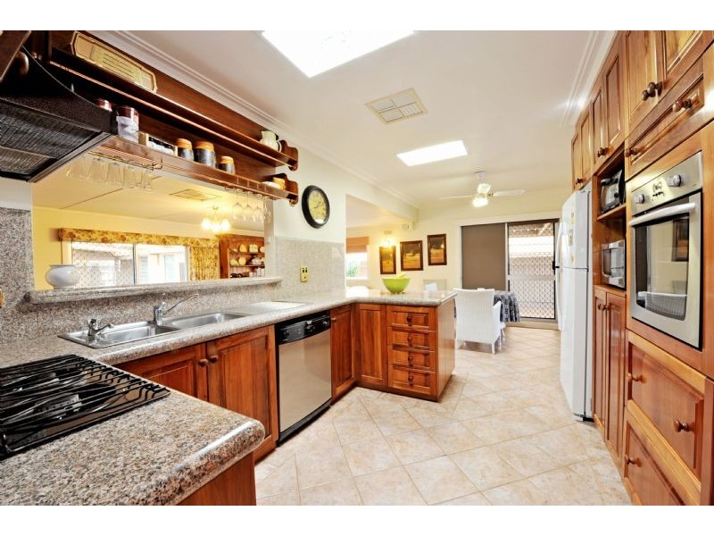 8 Carr Street, Shepparton VIC 3630