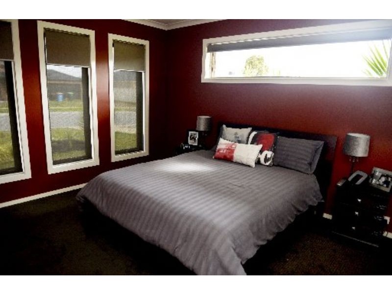 15 Brambuck Avenue, Kialla VIC 3631