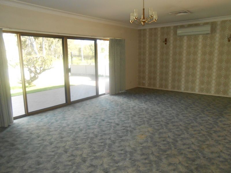61 Lincoln Drive, Shepparton VIC 3630
