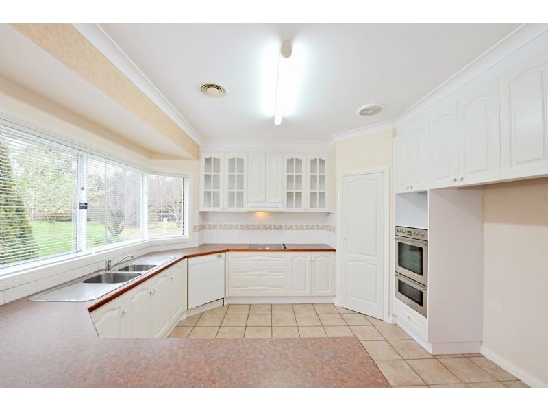 23 Teasdale Crescent, Kialla VIC 3631