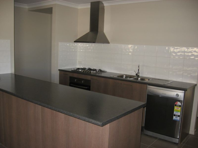 12 Emperor Road, Kialla VIC 3631