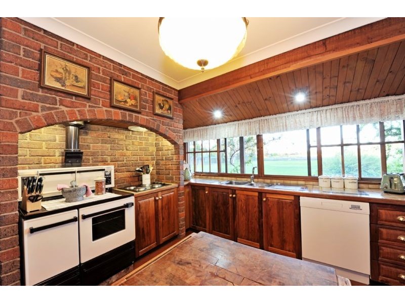 25 Mitchell Road, Kialla VIC 3631