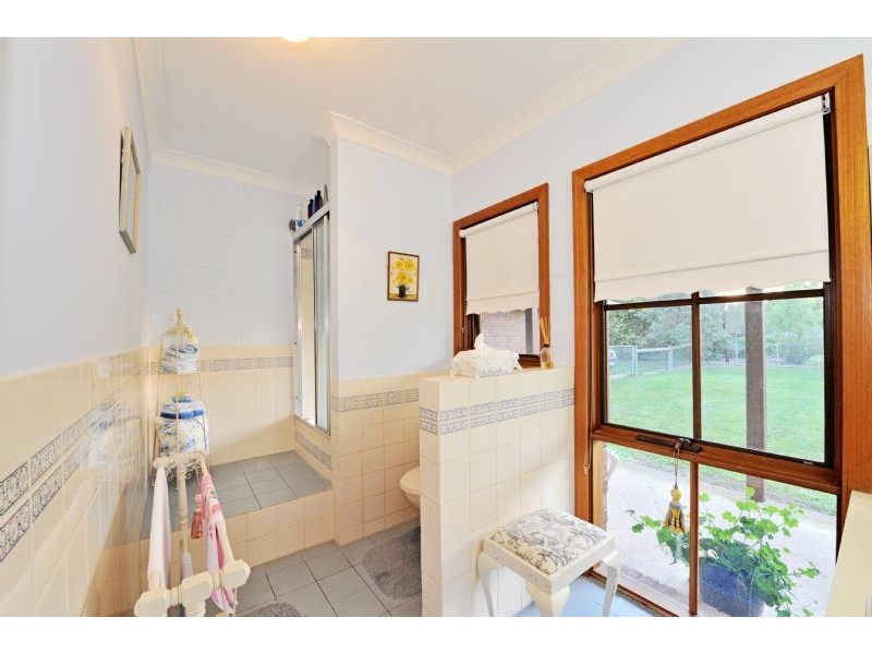 25 Mitchell Road, Kialla VIC 3631