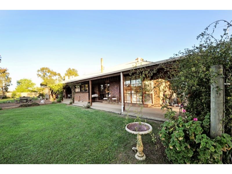 25 Mitchell Road, Kialla VIC 3631