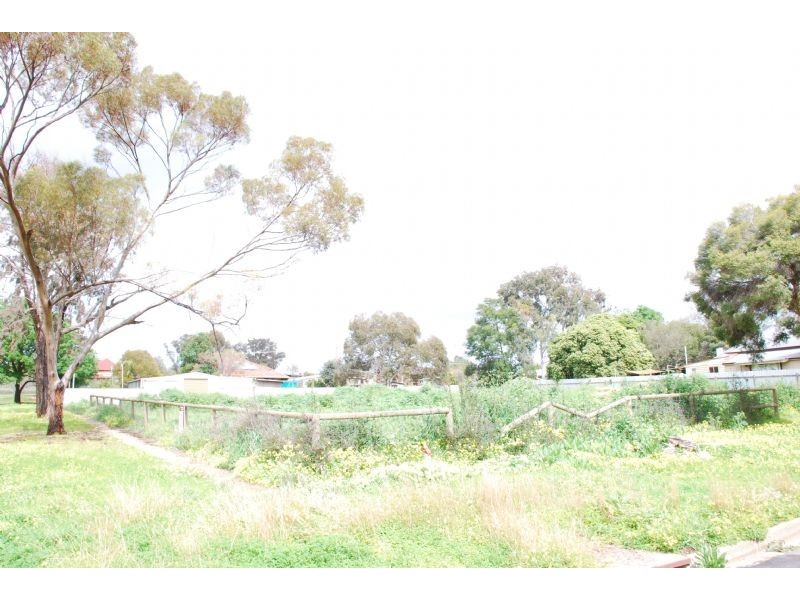 36-38 Queen Street, Dookie VIC 3646