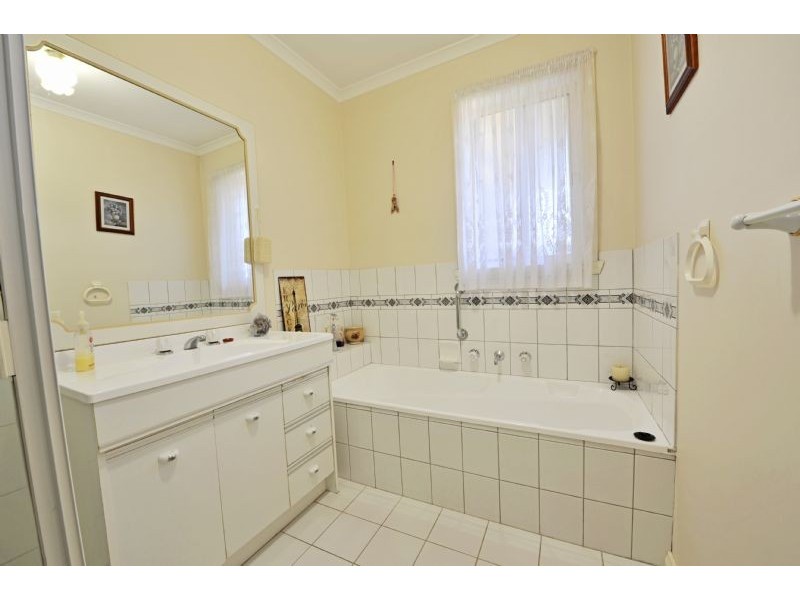 42 St Georges Road, Shepparton VIC 3630