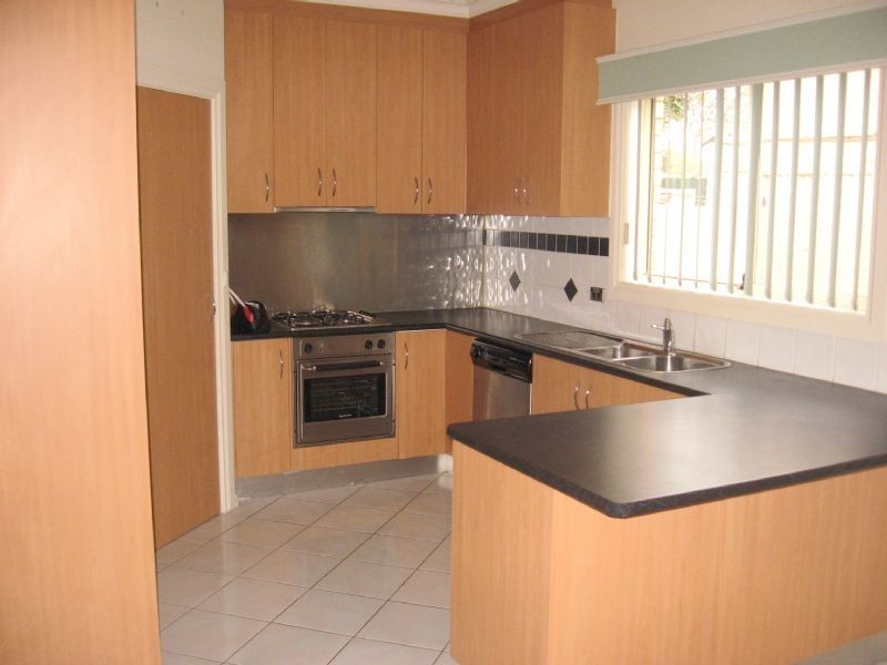 3/4 Maude Street, Shepparton VIC 3630