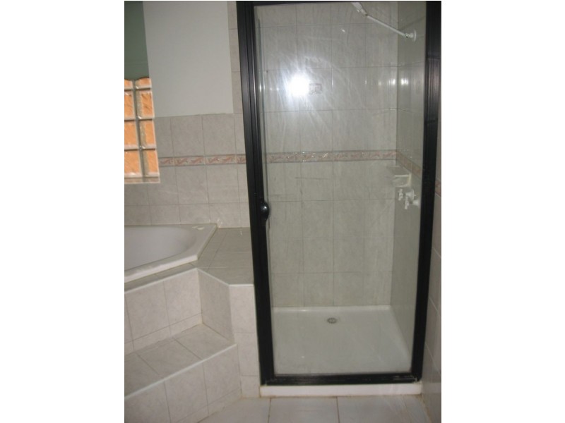 3/4 Maude Street, Shepparton VIC 3630