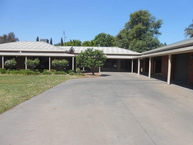 55 Arcadia Downs Drive, Kialla VIC 3631