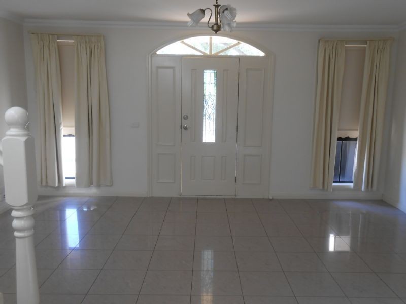 2/218 Fryers Street, Shepparton VIC 3630