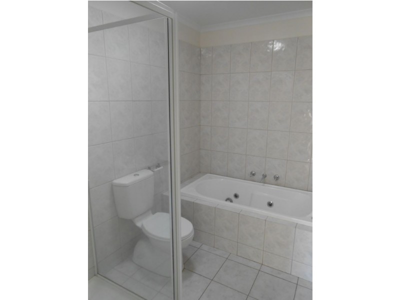 2/218 Fryers Street, Shepparton VIC 3630