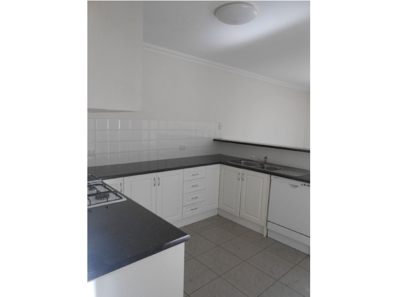 2/218 Fryers Street, Shepparton VIC 3630