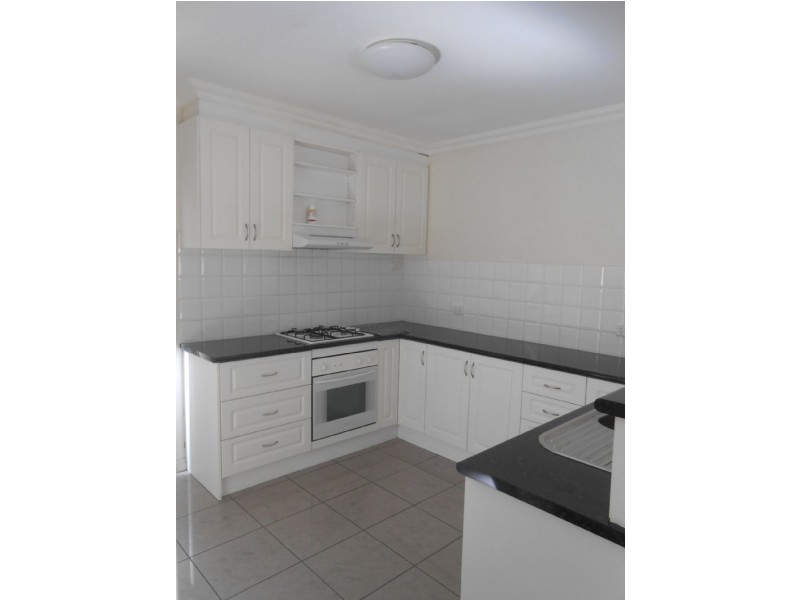 2/218 Fryers Street, Shepparton VIC 3630