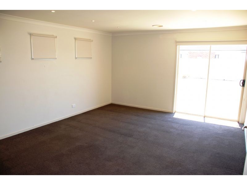 14 Jindabyne Court, Kialla VIC 3631