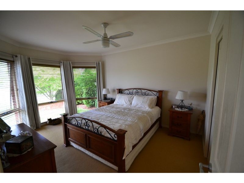 44 Pell Cres, Mooroopna VIC 3629