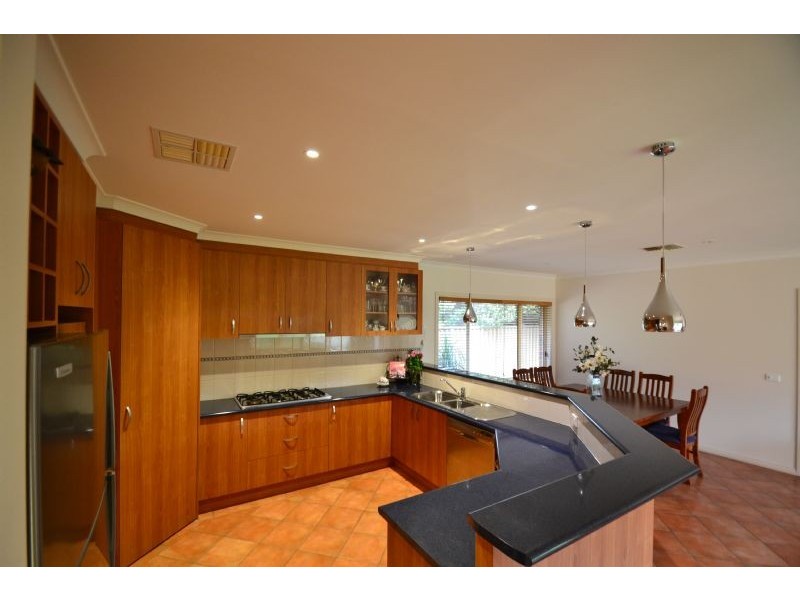 44 Pell Cres, Mooroopna VIC 3629