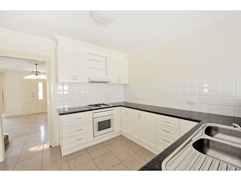 2/218 Fryers Street, Shepparton VIC 3630