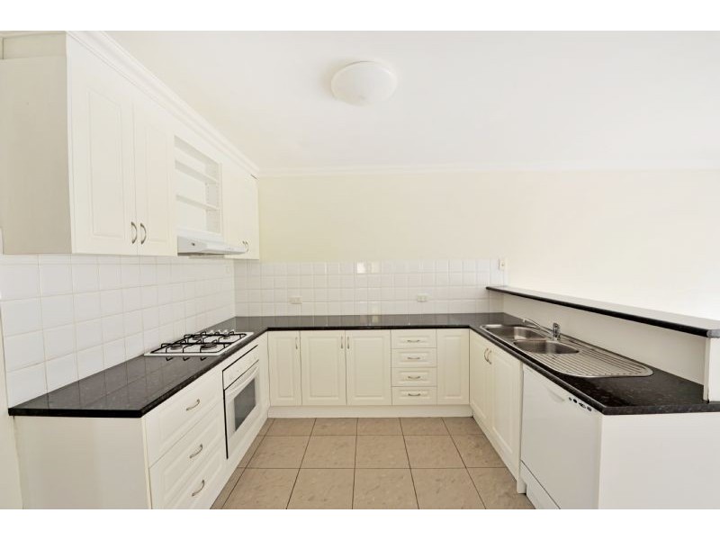 2/218 Fryers Street, Shepparton VIC 3630