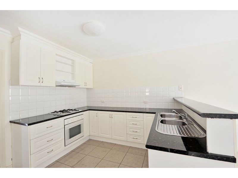 2/218 Fryers Street, Shepparton VIC 3630