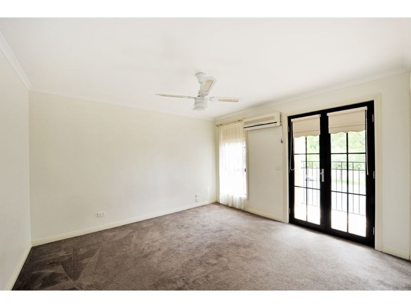 2/218 Fryers Street, Shepparton VIC 3630