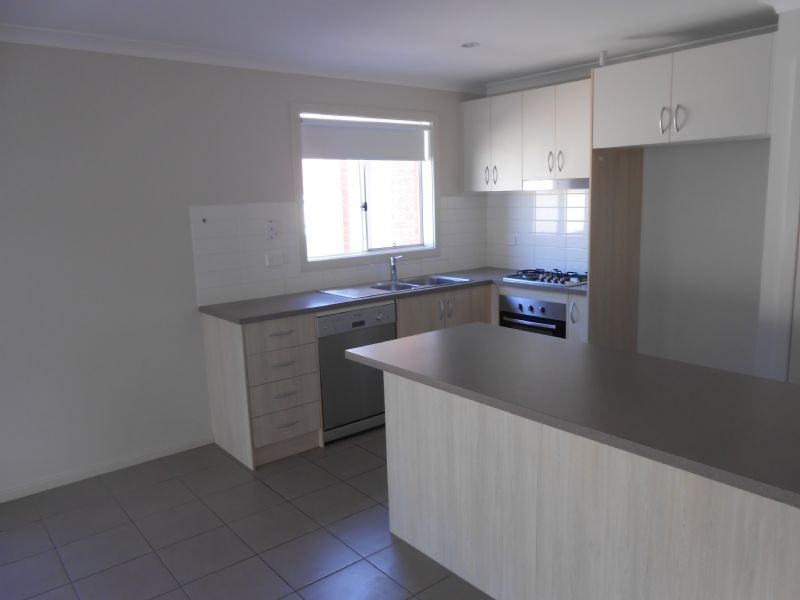 2 Tathra Nook, Shepparton VIC 3630