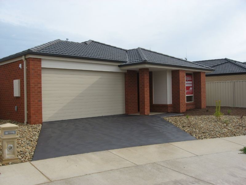 10 Emperor Road, Kialla VIC 3631