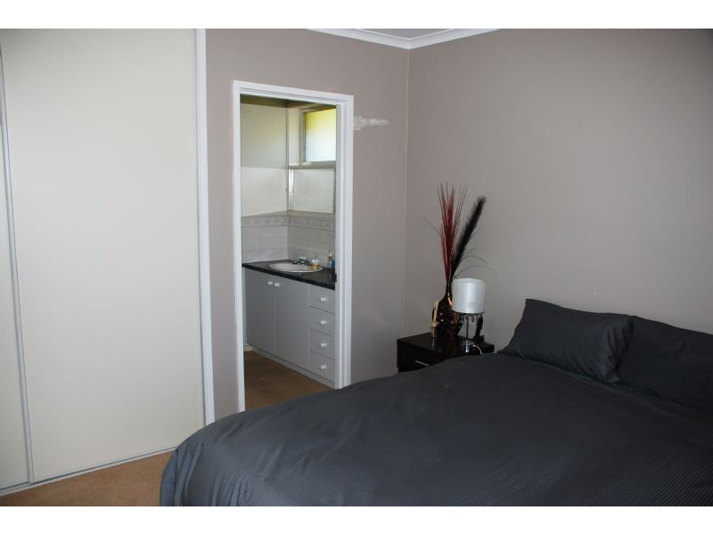 3 Blaxland Crescent, Shepparton VIC 3630