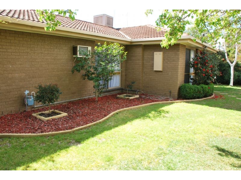3 Blaxland Crescent, Shepparton VIC 3630