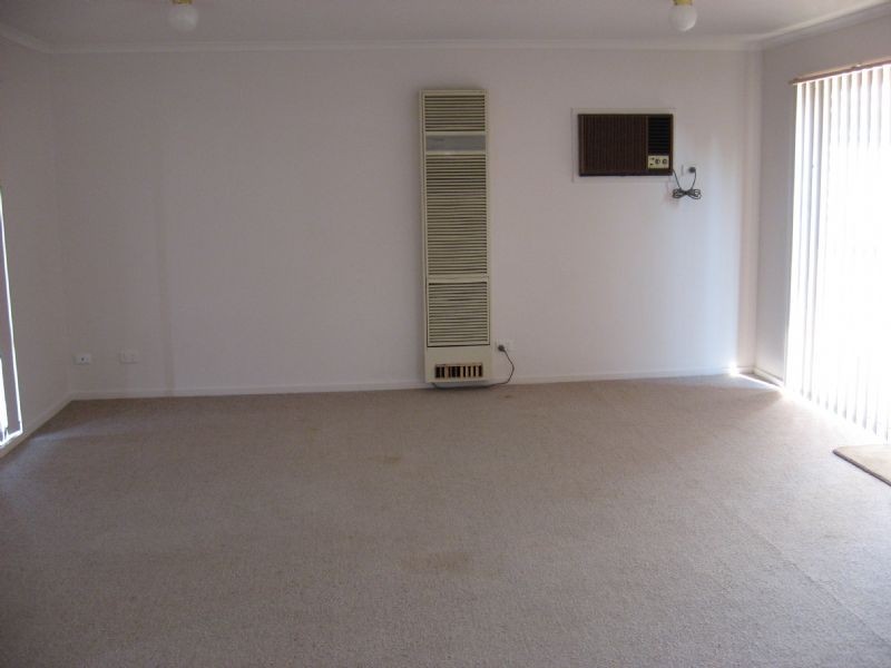 1/17 Helmer Street, Mooroopna VIC 3629