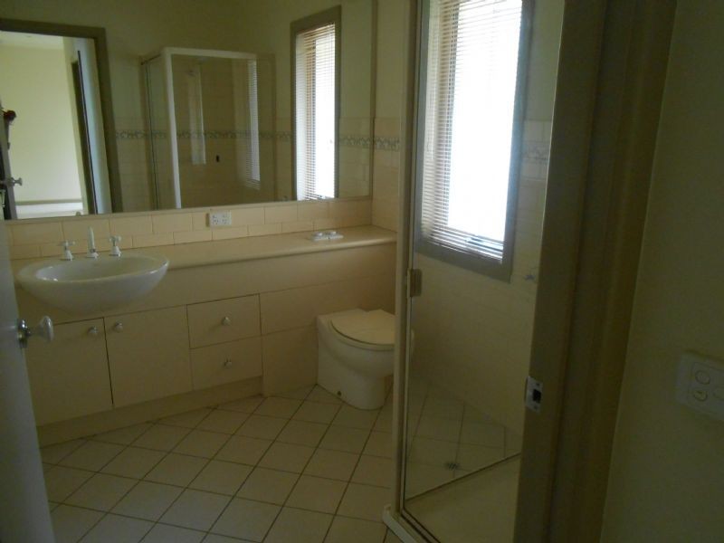 25B Quinan Pde, Shepparton VIC 3630