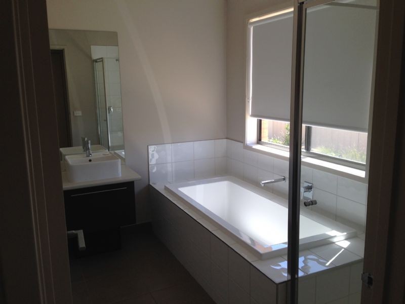 12 Emperor Road, Kialla VIC 3631