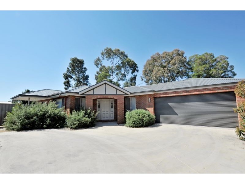 2/5 Raftery Road, Kialla VIC 3631