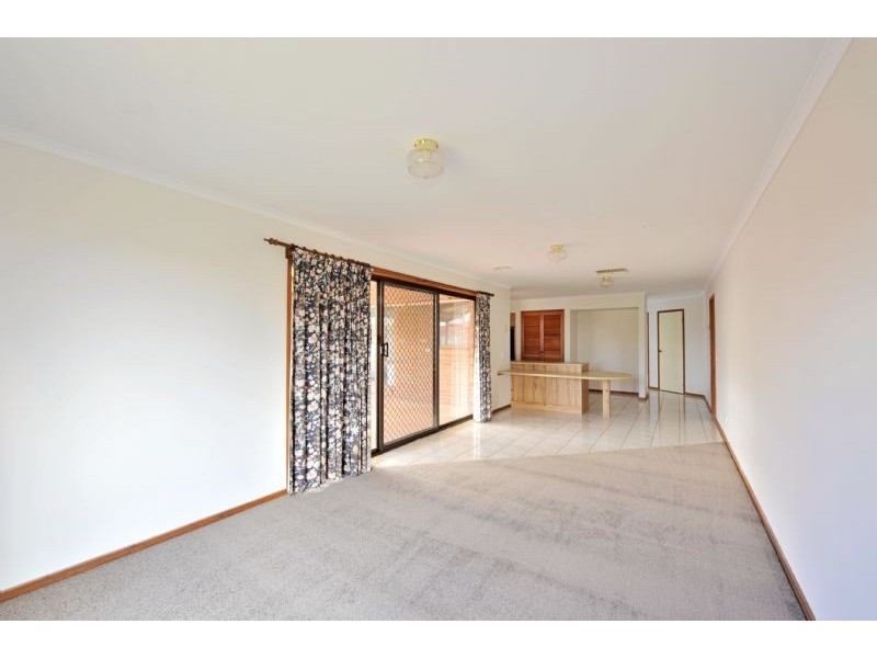 25 McCubbin Drive, Shepparton VIC 3630