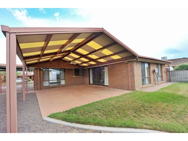 25 McCubbin Drive, Shepparton VIC 3630