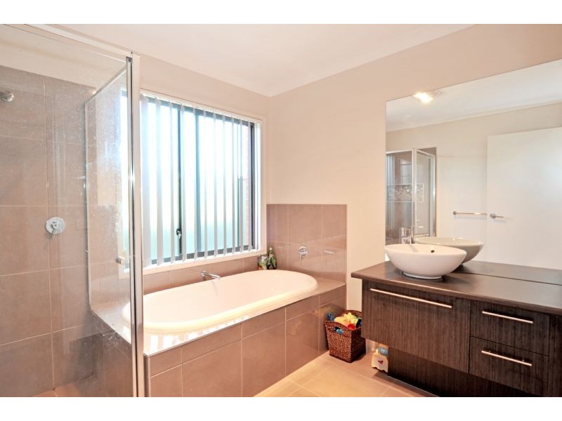 43 Oxbow Avenue, Shepparton VIC 3630