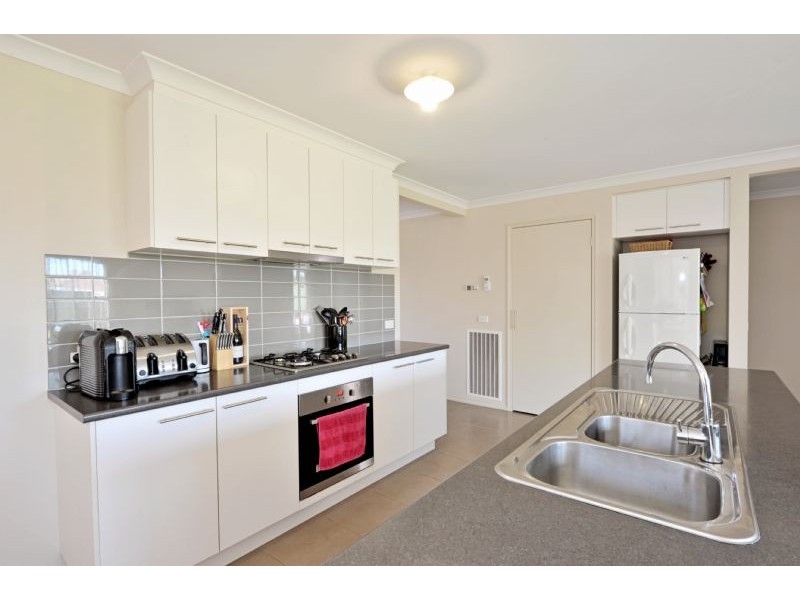 43 Oxbow Avenue, Shepparton VIC 3630