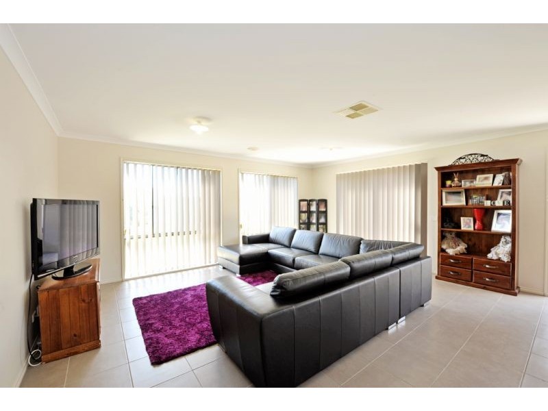 43 Oxbow Avenue, Shepparton VIC 3630