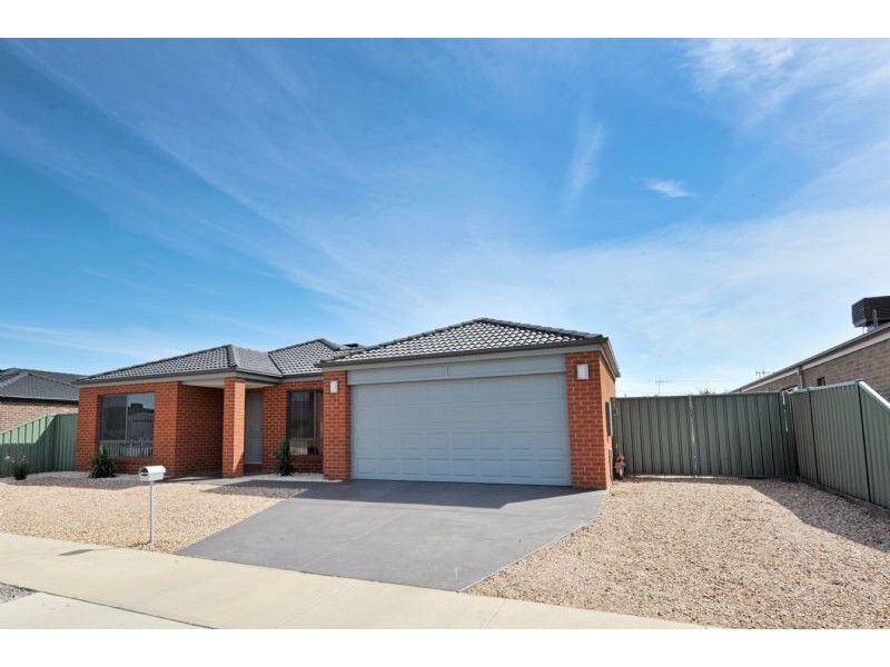 43 Oxbow Avenue, Shepparton VIC 3630