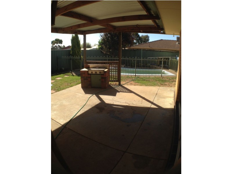 36 Graeme St, Mooroopna VIC 3629