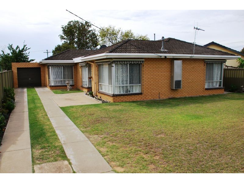 27 Hillier Street, Shepparton VIC 3630