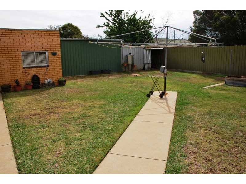 27 Hillier Street, Shepparton VIC 3630