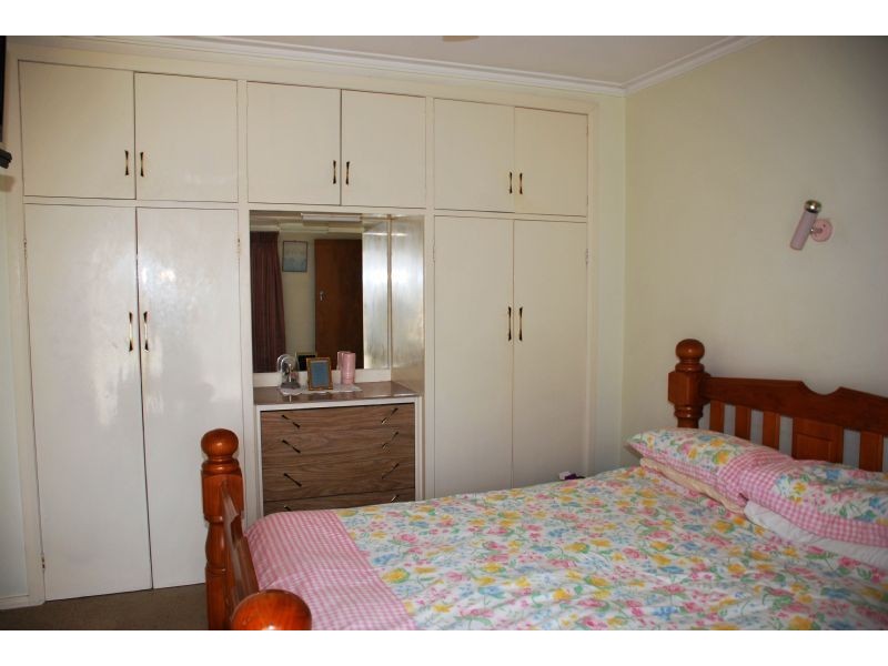 27 Hillier Street, Shepparton VIC 3630