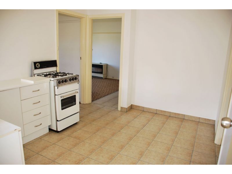 Units 1 & 2/13 Gilchrist Street, Shepparton VIC 3630