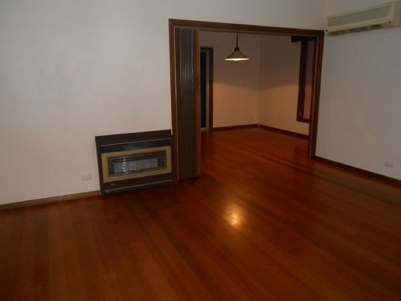 9 Pearce St, Shepparton VIC 3630