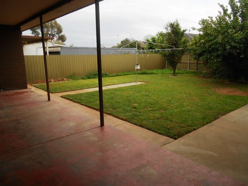 9 Pearce St, Shepparton VIC 3630