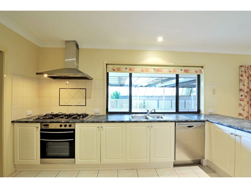 13 Ryeland Drive, Shepparton VIC 3630