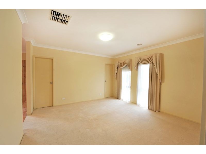 13 Ryeland Drive, Shepparton VIC 3630