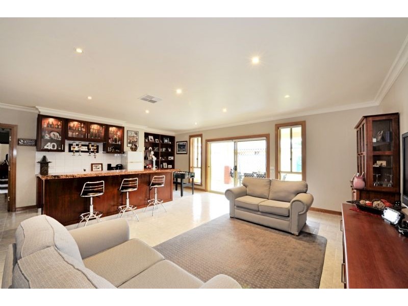 13 Mokoan Avenue, Kialla VIC 3631