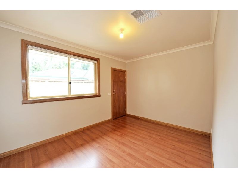 13 Mokoan Avenue, Kialla VIC 3631